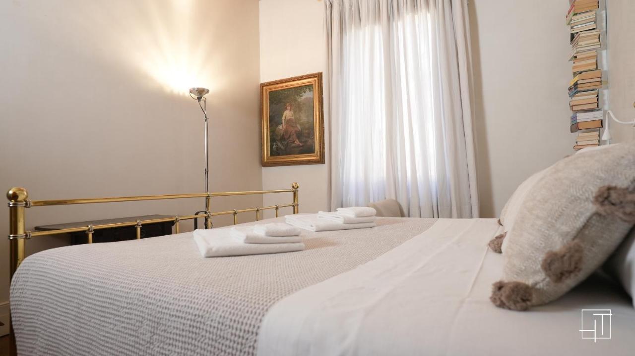 Ht - Casa Del Pittore In Piazza Delle Erbe Падуа Екстериор снимка